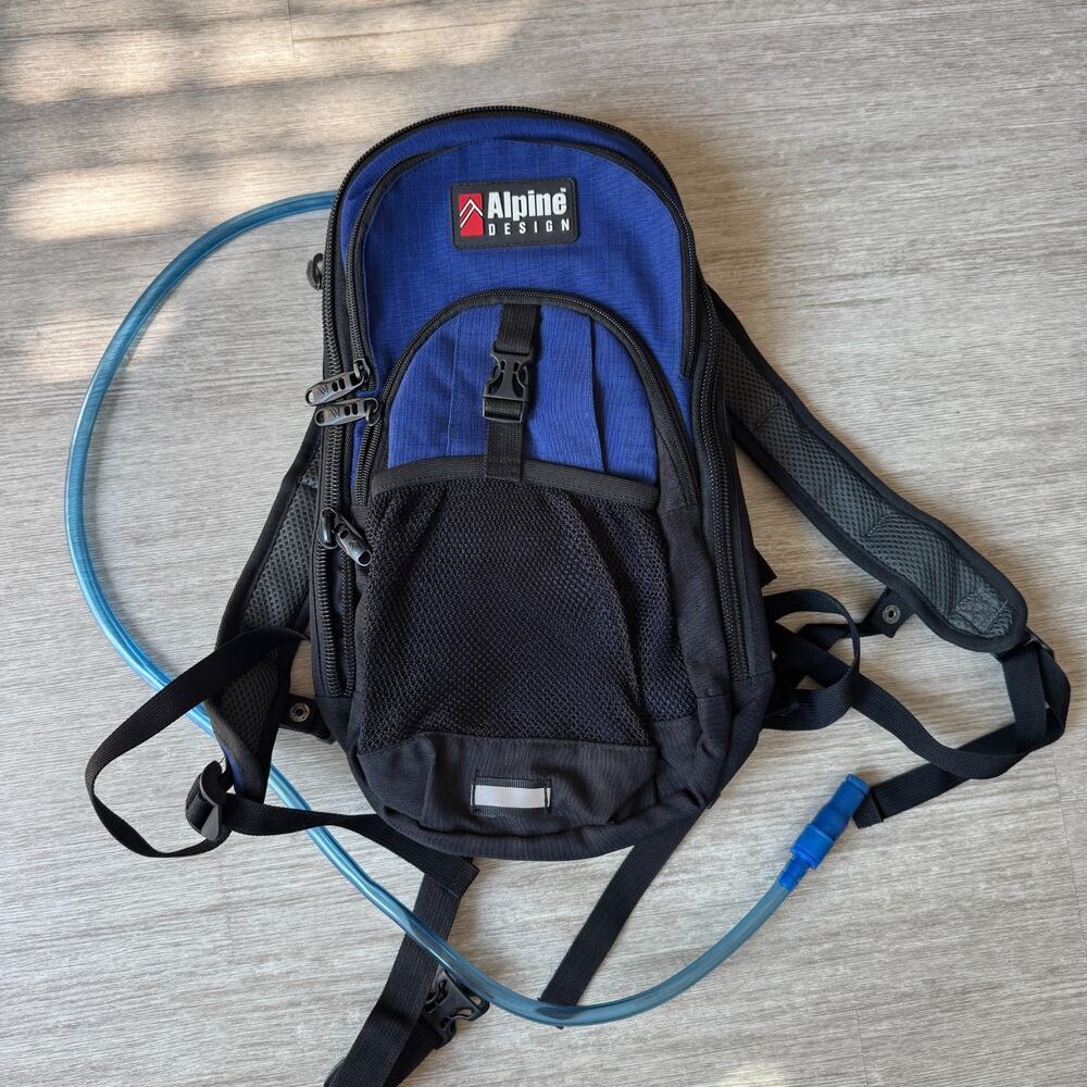 Alpine Design Hydration Pack Bag Hiking Backpack 2L Blue Gray